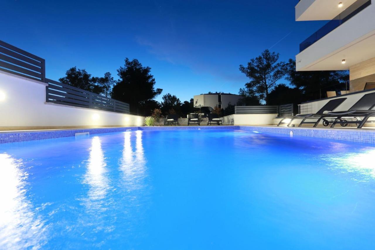 Villa Ankora 1 With Heated Pool بيوغْغاد نا موغو المظهر الخارجي الصورة